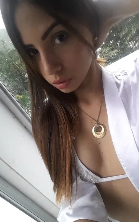 Irmak 19 Mayis Escort Profil Resmi Irmak - 19 Mayis VIP Escort Bayan Modeli - Gerçek Fotoğraflı İlan